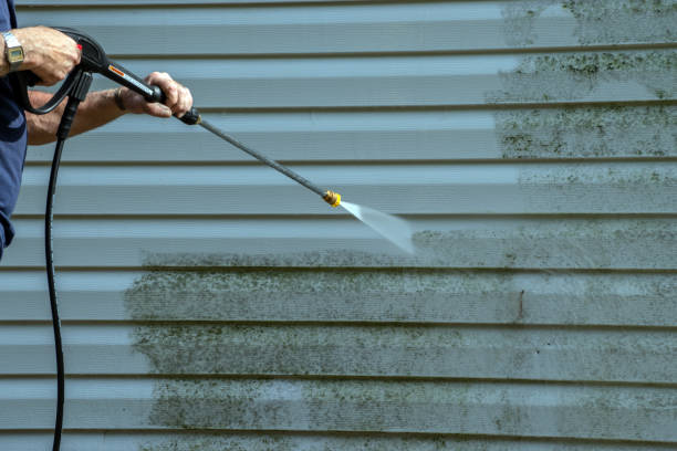 Best Garage Pressure Washing  in Middletown, CT
