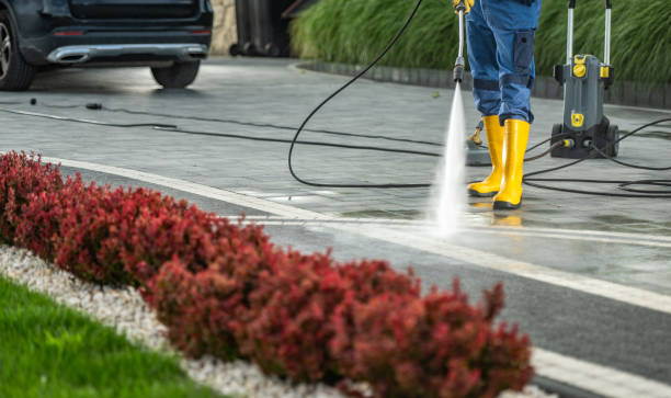 Best Concrete Pressure Washing  in Middletown, CT